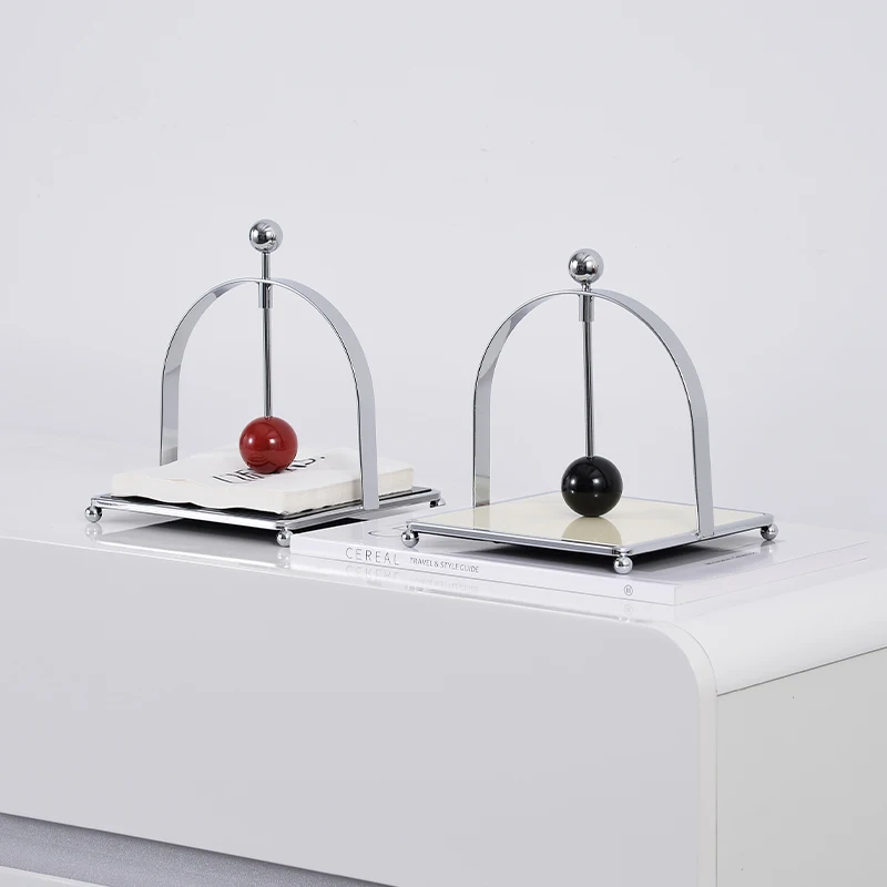 Moderner minimalistischer Serviettenhalter, quadratischer Eisen- und Acryl-Taschentuchständer, Tischpapierpresse, Aufbewahrung und Dekoration mit Papierclip, konkave Bogenform, Schwarz und Creme-Weiß – Detail 2