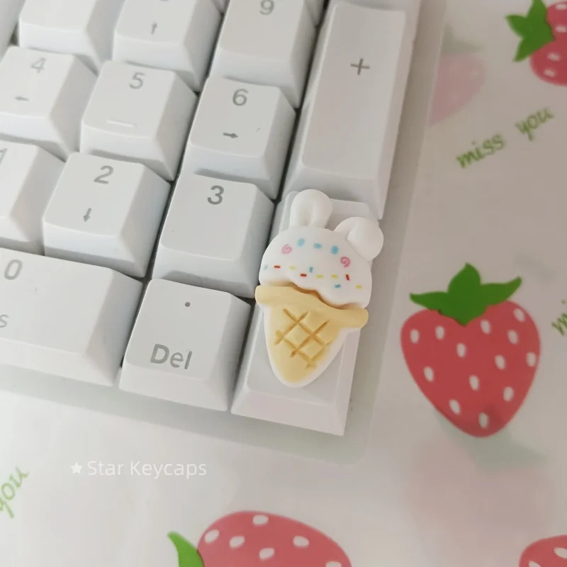2U Vertical Numeric Area + / Enter Keycap Cute Cartoon Rabbit Keycap Suitable for Mechanical Keyboard Accessories Girl's Gift