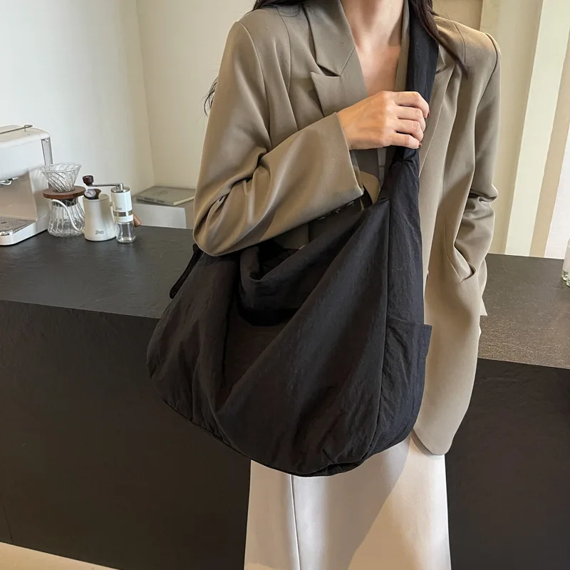 Slack Messenger Bag Women\'s Large Capacity 2024 New Autumn and Winter Leisure Shoulder Bag Commuter Dumpling Bag