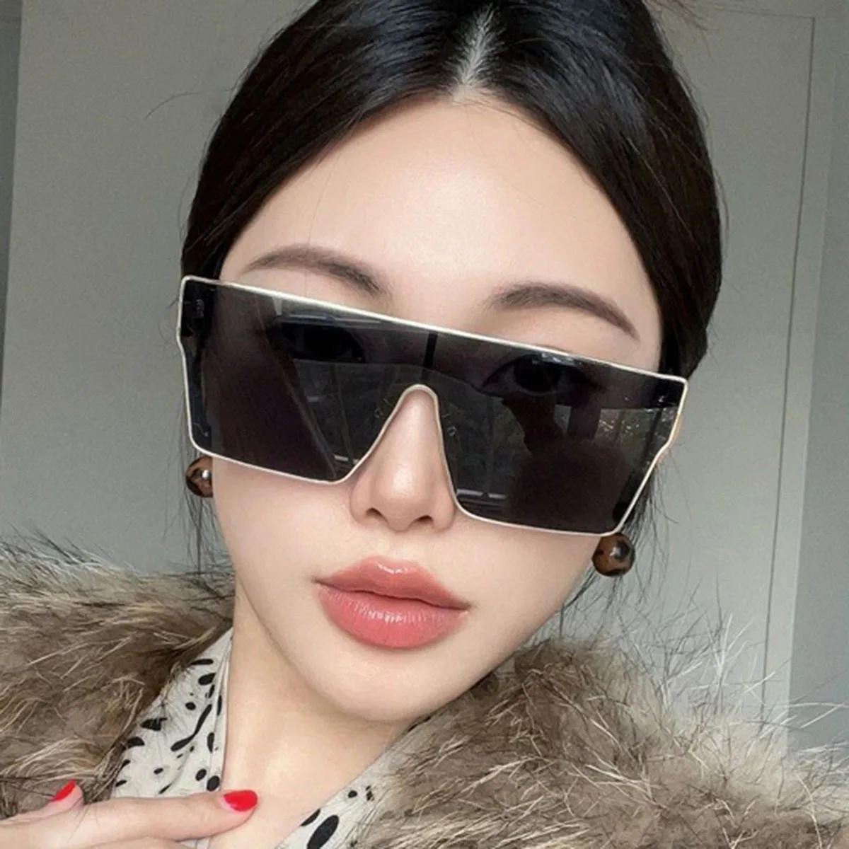 New Square Ladies' Sunglasses - Trendy All-in-one Sunglasses Style - Street Photography - Cross-border Glasses
