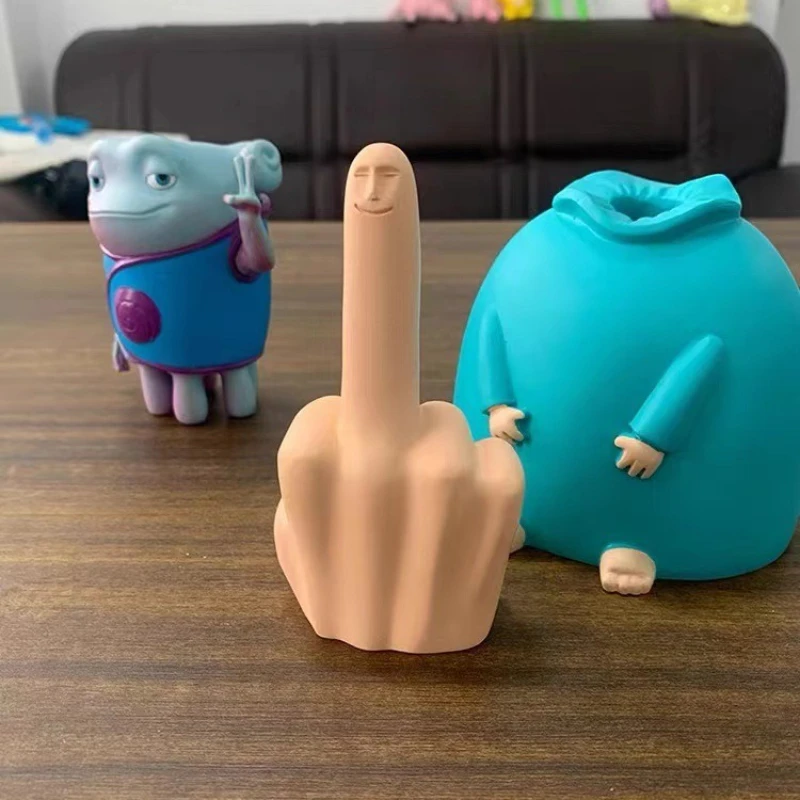 Creative Finger Table Decorations, Smiling Finger Decorations, Wierd Hand Carvings, Decorations, Funny Statues