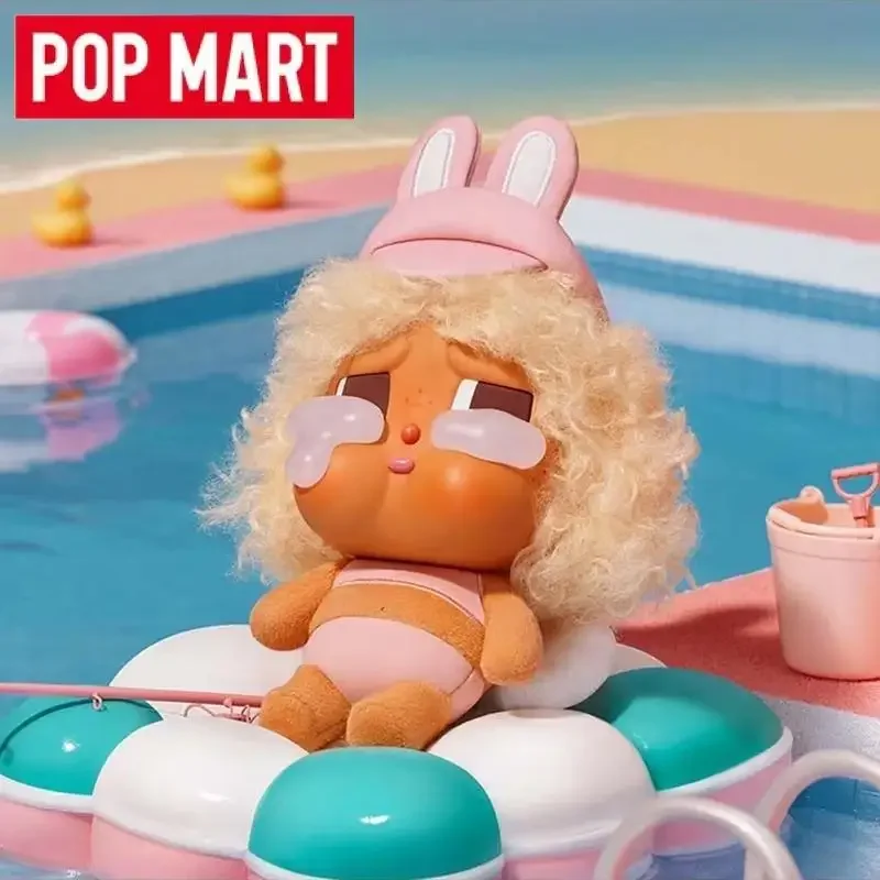 البوب مارت Crybaby وضع العطلة على سلسلة الفينيل أفخم قلادة صندوق أعمى ألعاب أصلية تخمين حقيبة صندوق غامض لطيف حلية تمثال