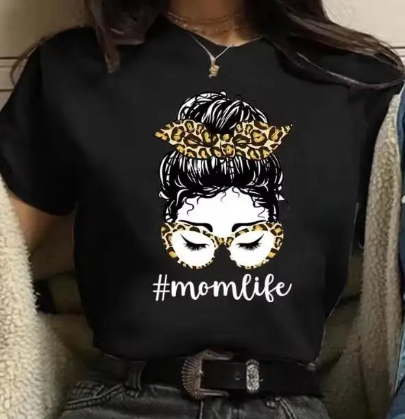 Mom Life Messy Bun Leopard Print T-shirt for Women Leopard Bow Sunglasses Portrait Graphic Round Neck Short Sleeve Casual Tops
