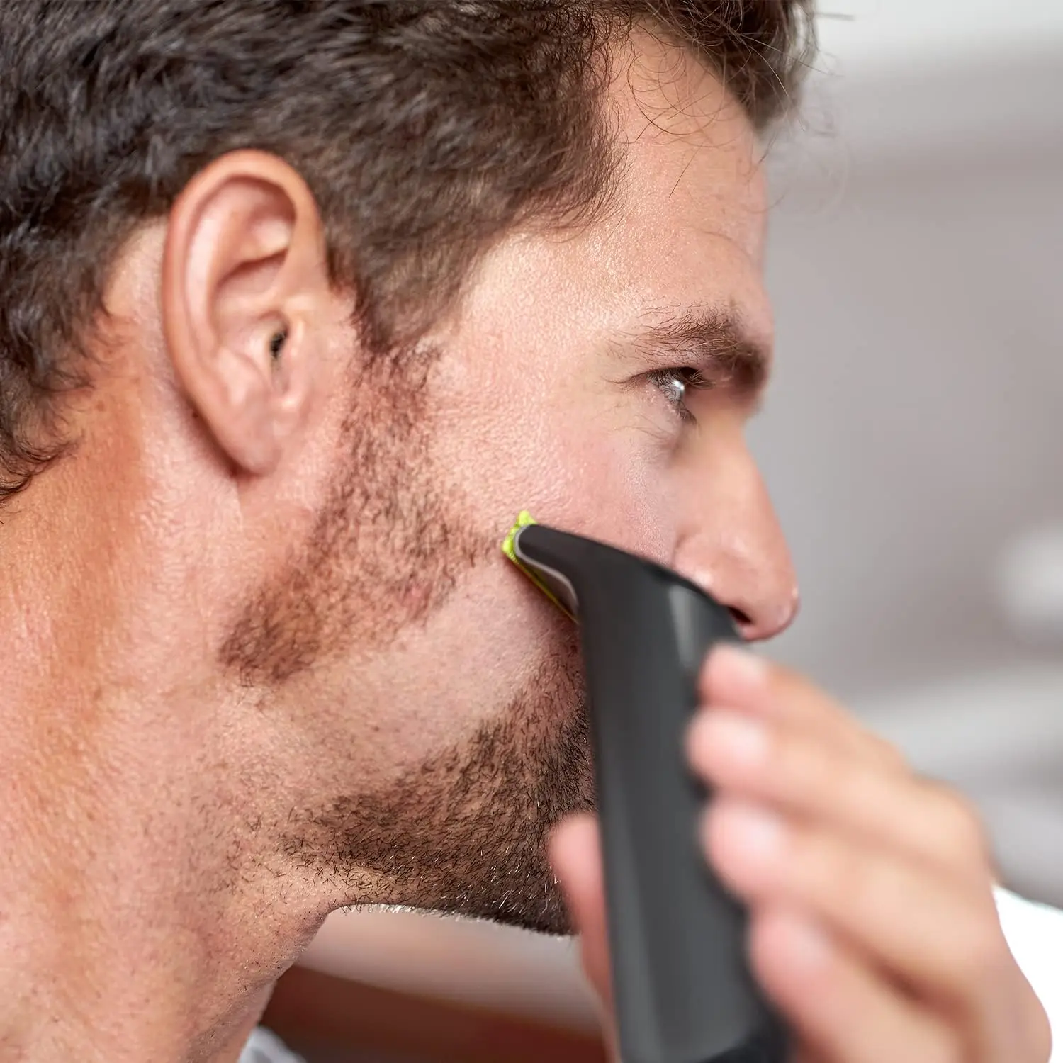 ماكينة تشذيب Philips OneBlade Pro QP6510/30 مع مشط بطول 12 #3