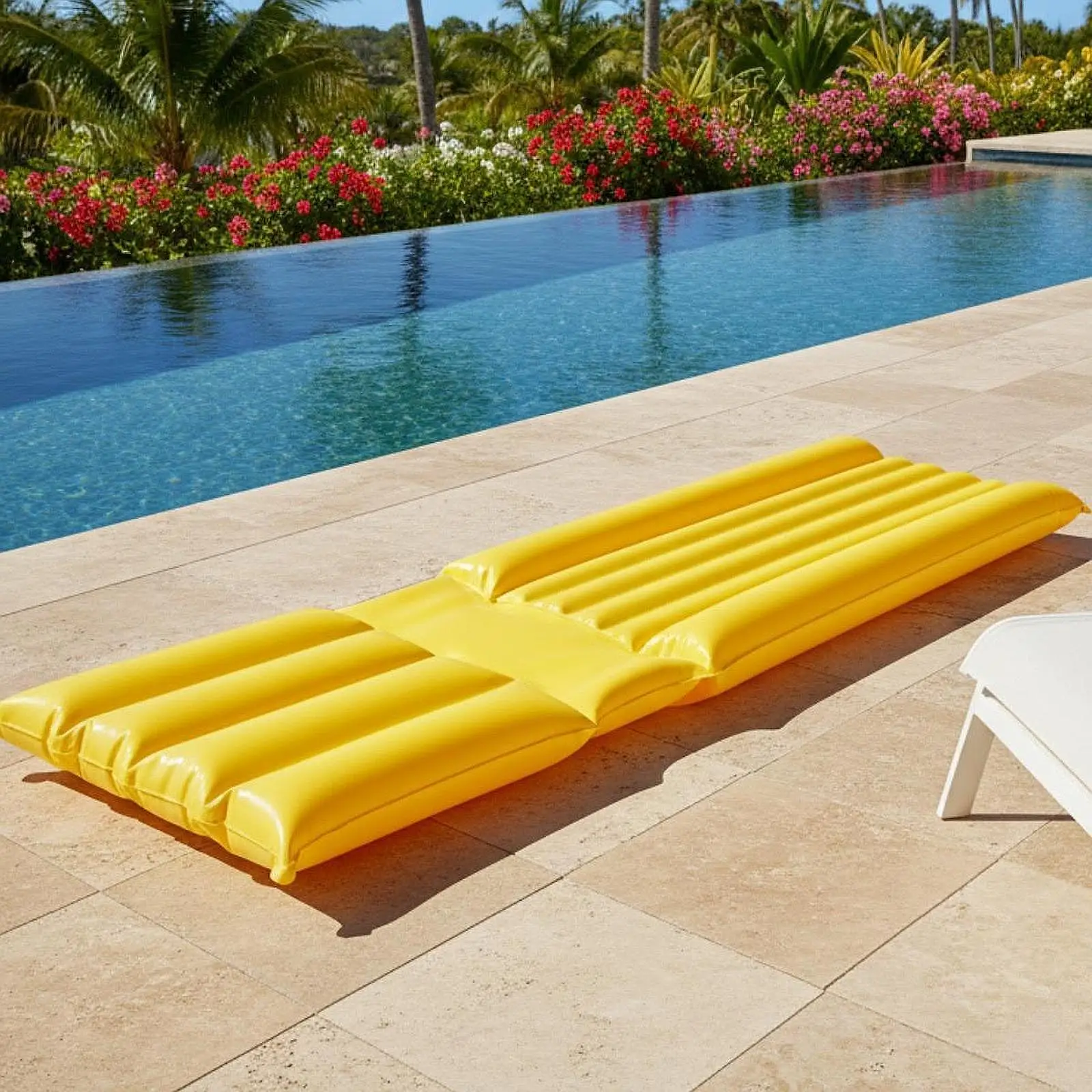 Inflatable Water Slide Easy Setup Portable Pool Float Raft Floating Slide for Party Swimming Pool Summer Family Gatherings Kids