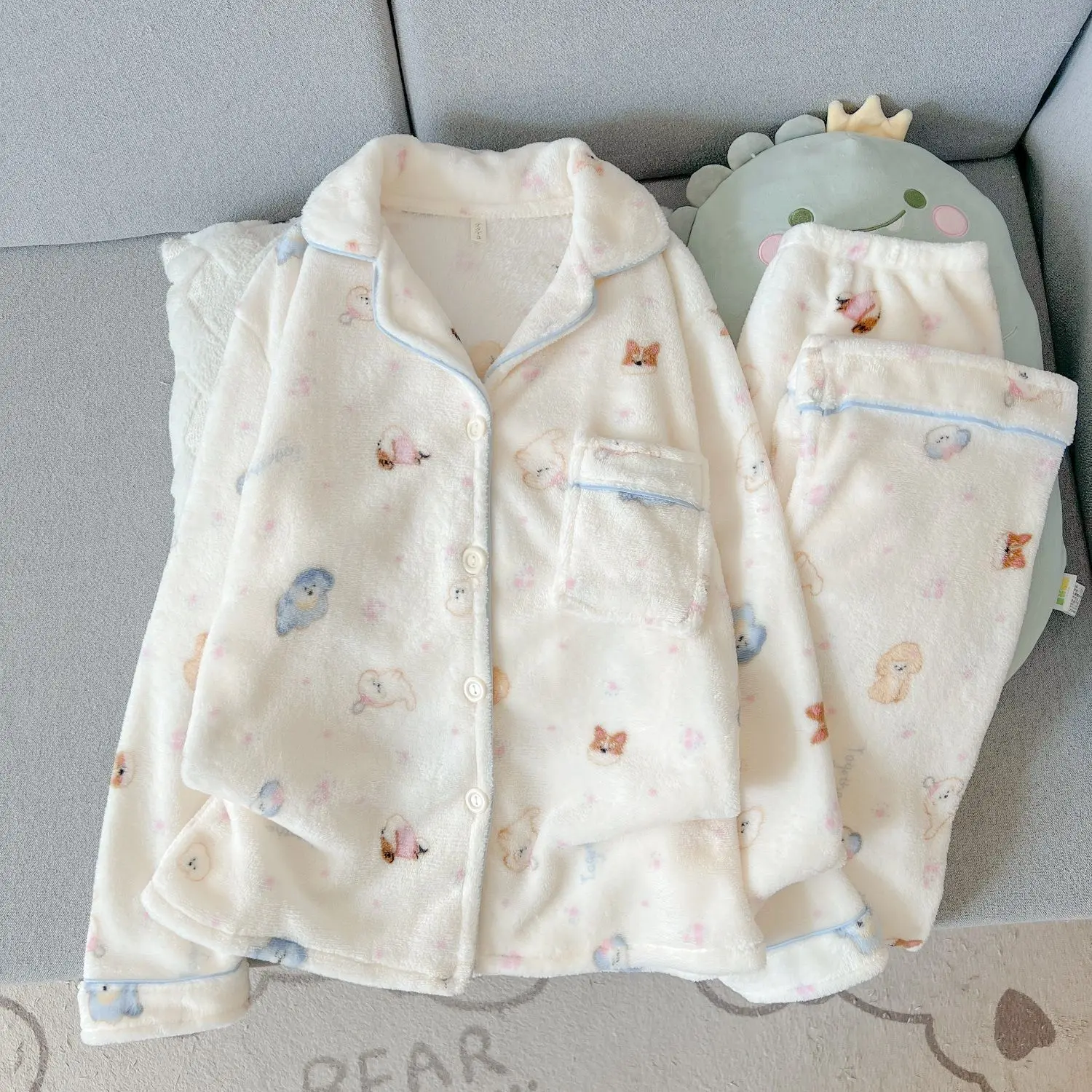 

Cute Dog Printed Christmas PJS Women Fluffy Pajama Sets Winter Warm Flannel Y2K Kawaii Pajamas Set Ladies Button White Sleepwear