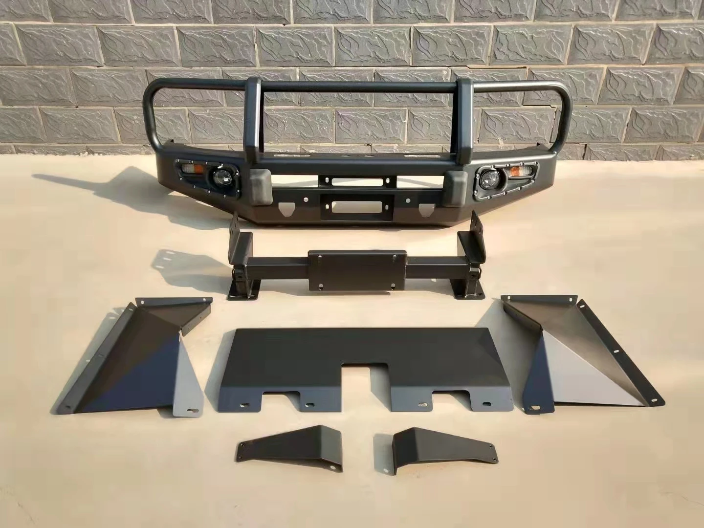 Off-Road Steel Front Bumper Bull Bar for Freelander 2 L359 view 5