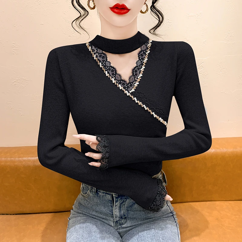 セクシーな透かし彫りVネックニットベースの女性用ロングスリーブレーススプライスビーズトップ、秋冬インナーウェア、ハンギングネック...