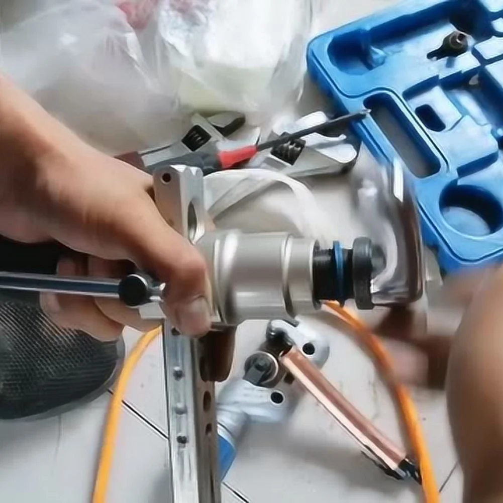 

Repair Tool Kit Flaring Swaging Tool Air Conditioning Repair Pipe Expansion Diameter Portable Tool Set Packed In Plastic Case