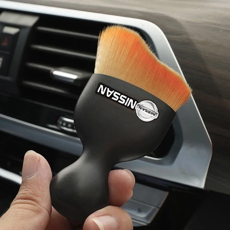 Car Interior Cleaning Tool Crevice Dust Removal Brush For Nissan Accessories Qashqai j11 j10 Juke X Trail t32 Tiida Leaf Versa