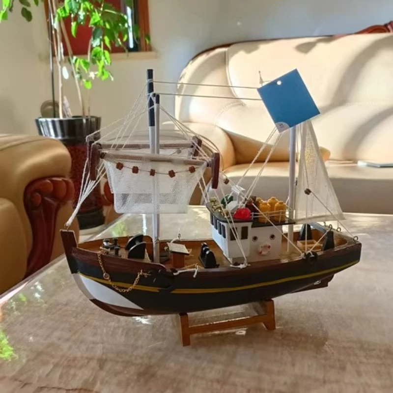Adornos de velero mediterráneo de vela suave, modelo de barco de madera maciza europea, decoraciones ligeras, regalos de lujo, decoración del hogar