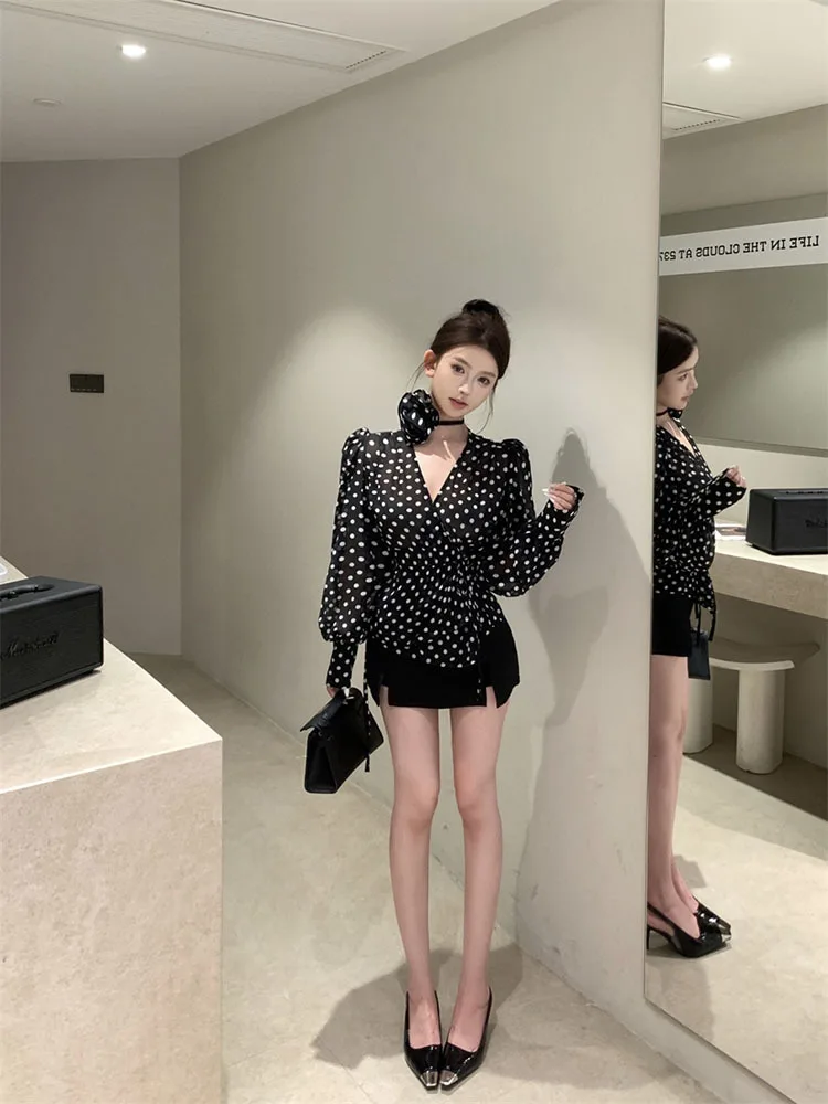 French Polka Dot Lace Up V-neck Long Sleeved Shoulder Shirt Women Summer Haute Couture Temperament Loose Black Blouse