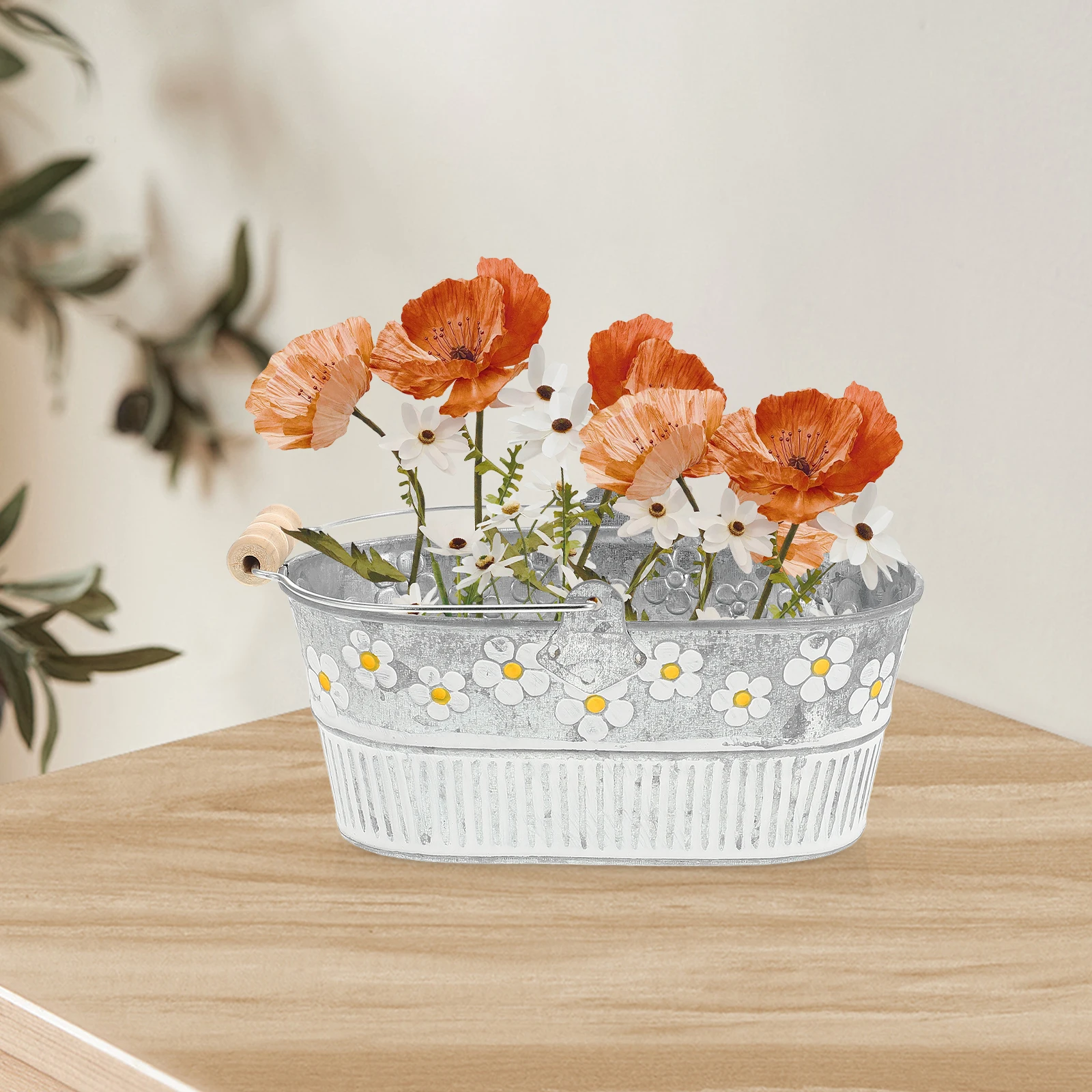 

2Pcs Retro Daisy Tin Flower Bucket Arrangement Empty Container Decorative Plant Pot Vintage Garden Wedding FlowerShop Display