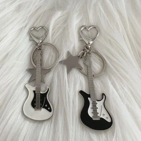 40Pcs Music Bass Electric Guitar Keychain, Guitar Love Heart Star Key Chain Key Rings For Women Teens Girls Music Lovers