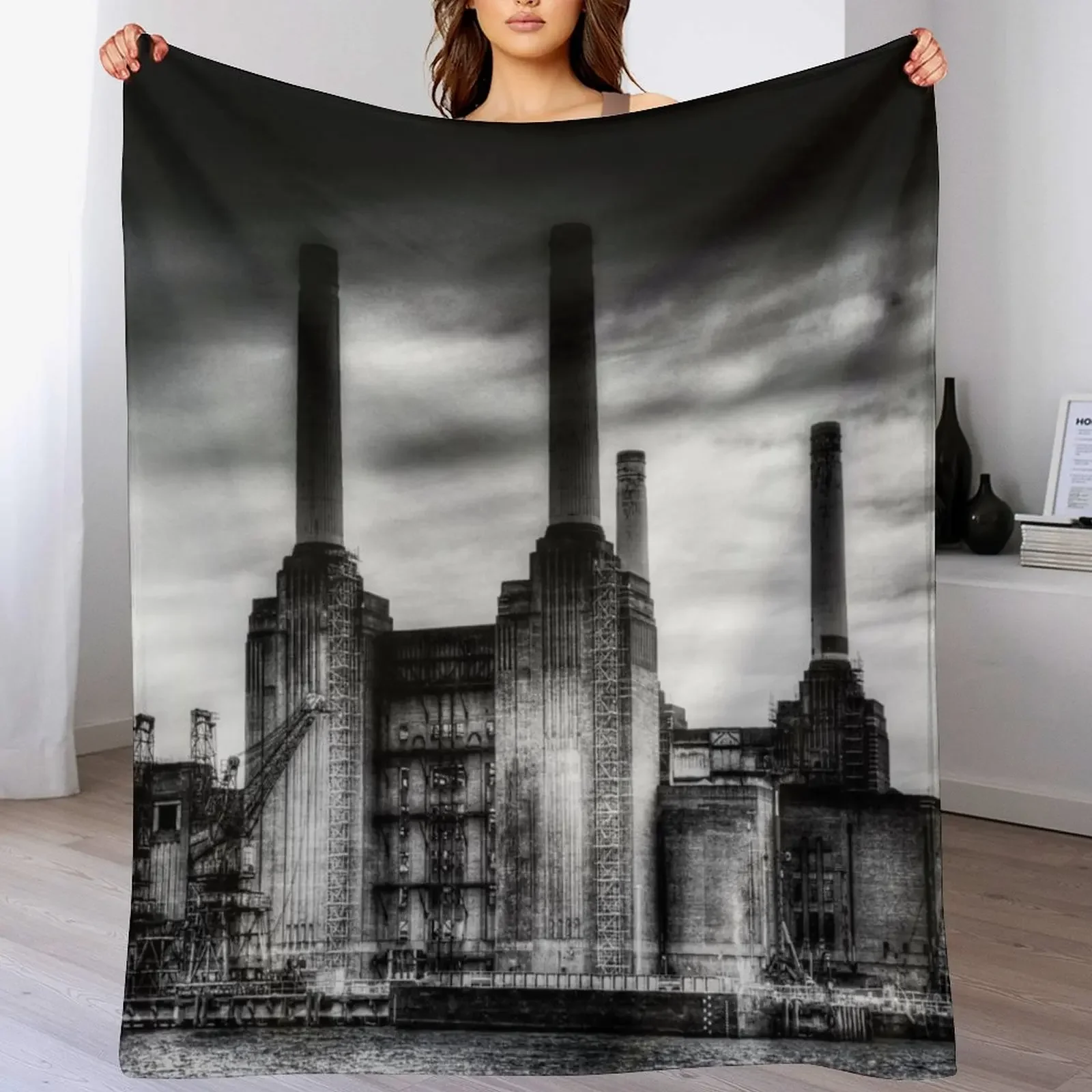 

Battersea Power Station London Throw Blanket Summer Beddings funny gift blankets ands Baby Blankets