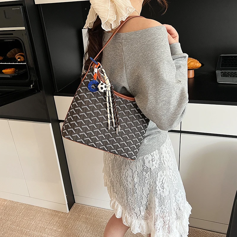 

Роскошная женская сумка-компаньон, элегантная кожаная сумка, элитная сумка через плечо, винтажная дизайнерская сумка на плечо