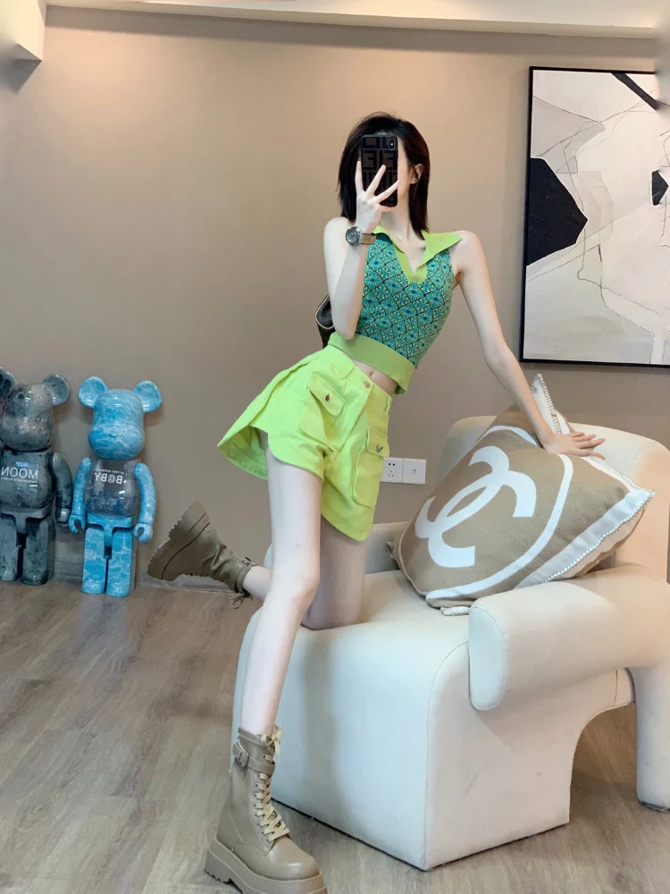 

New Fashion Design Summer Women's Tracksuit Patchwork Contrast Color Sleeveless Camisole Top + Casual Shorts 2 Piece Set