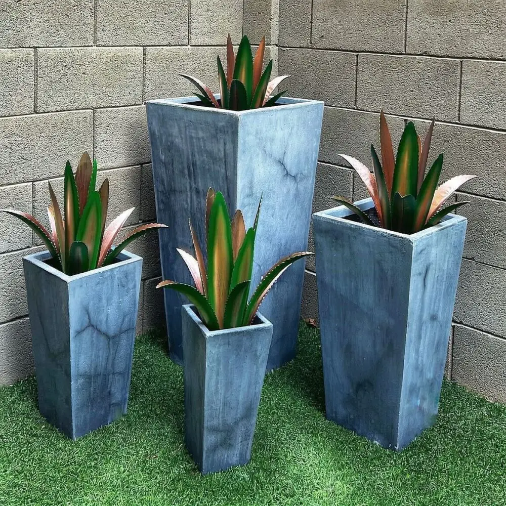 Hand Painted Iron Agave Plant Sculpture Decorative Metal Ornament For Outdoor Garden Yard Patio Landscaping Statue