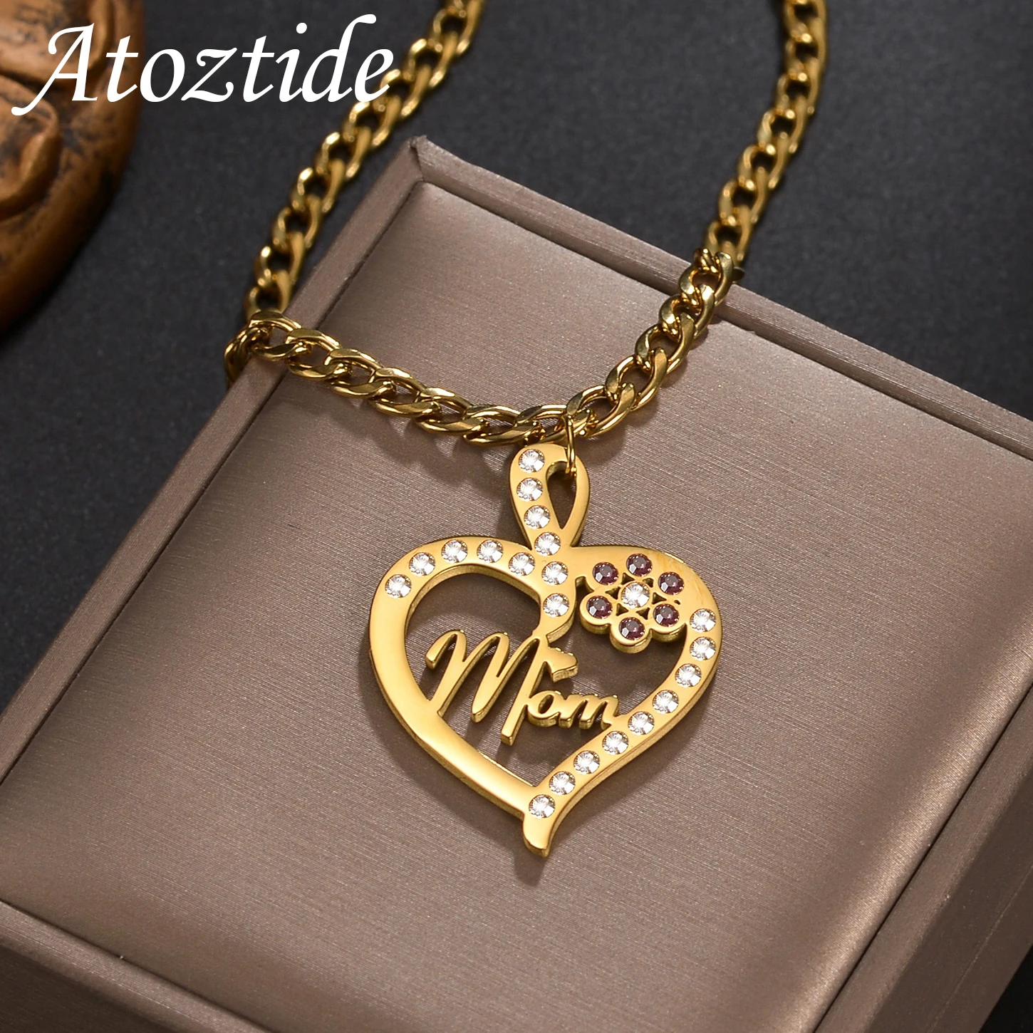 Atoztide-collar con nombre personalizado para mujer, colgante de corazón de circón, gargantilla de piedra de acero inoxidable, cadena de eslabones,