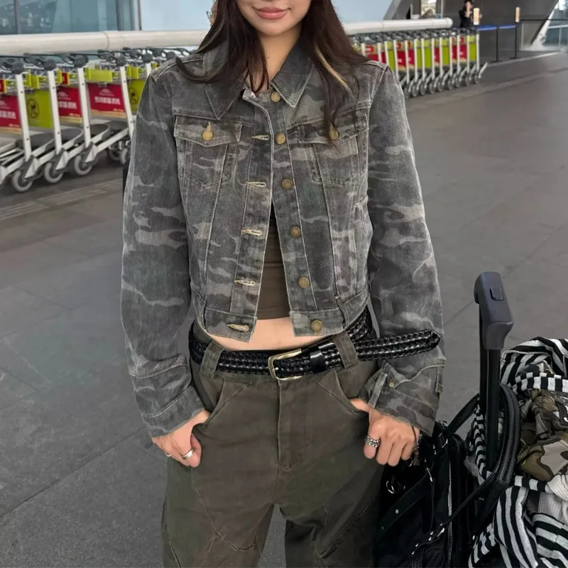 Damen-Jeansjacke, Herbst-Neuheit, Koreanischer Stil, Cooler Look, Trendige Vielseitige Arbeitsjacke, Damen-Camo-Denim, Locker Geschnittener Mantel – Detail 3