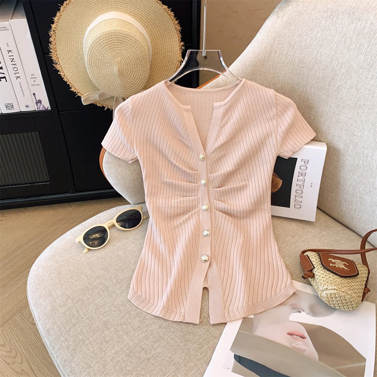 Slim Fit V-Neck Short Sleeve Knitted Top Women's Fashion Design Pleated Uneven Single Button Korean Style Summer New Arrival