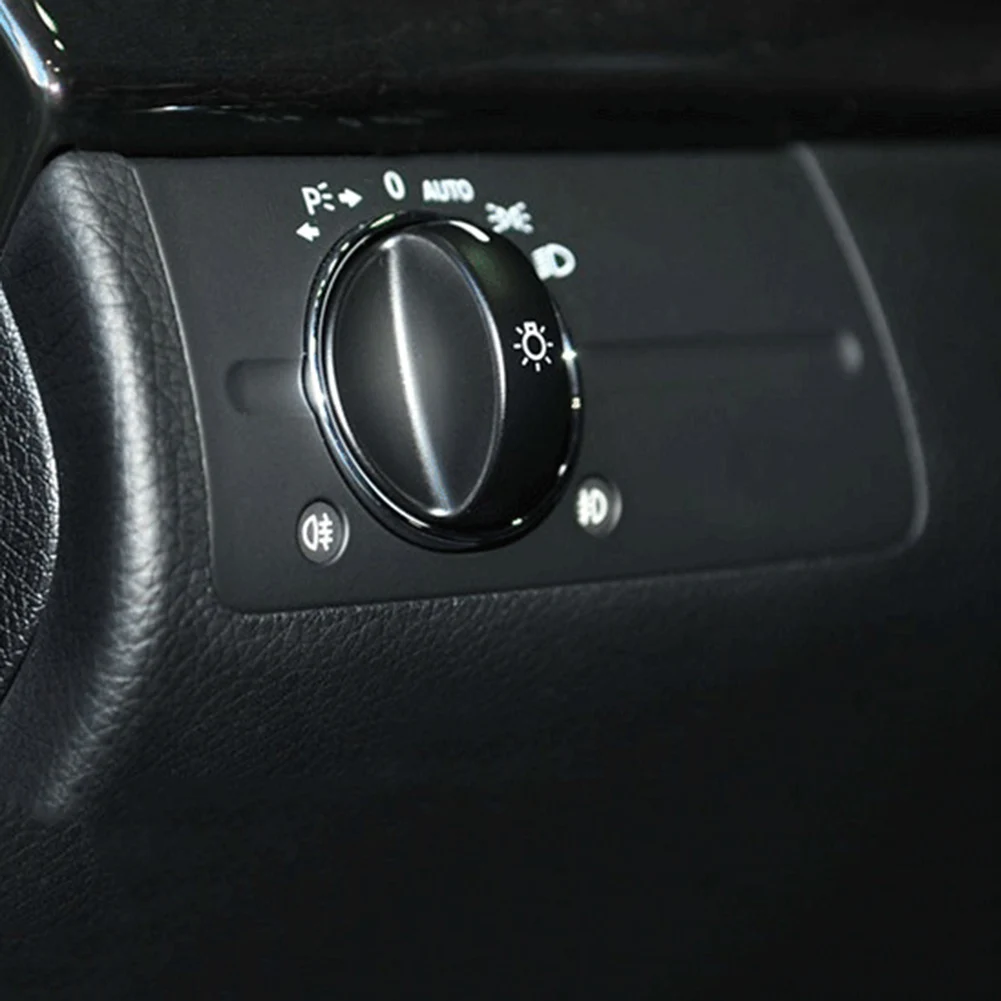 ملحق لوحة القيادة المخصص للوحة القيادة كما هو موضح تعزيز وظيفي جمالي فاخر لحماية لوحة القيادة