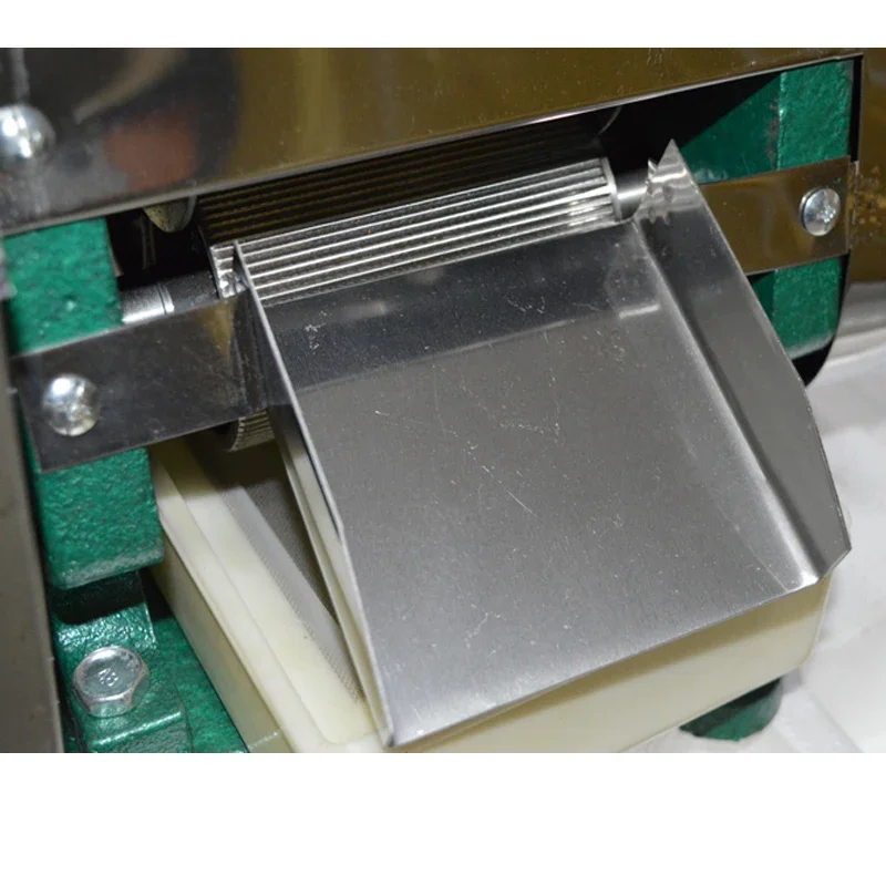 50kg/H Stainless Steel Manual Sugarcane Juicer Machine ZX-100 Commercial Separation Slag Juice Cane Squeezer Crusher Press 1pc
