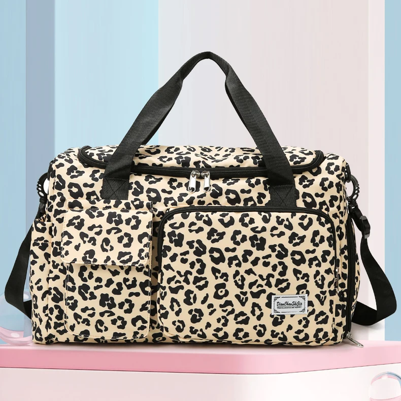

Classic Leopard Print Large Capacity Leisure Luggage Bag with Multiple Pockets and Shoe Compartment Sports Fitness Travel Bag