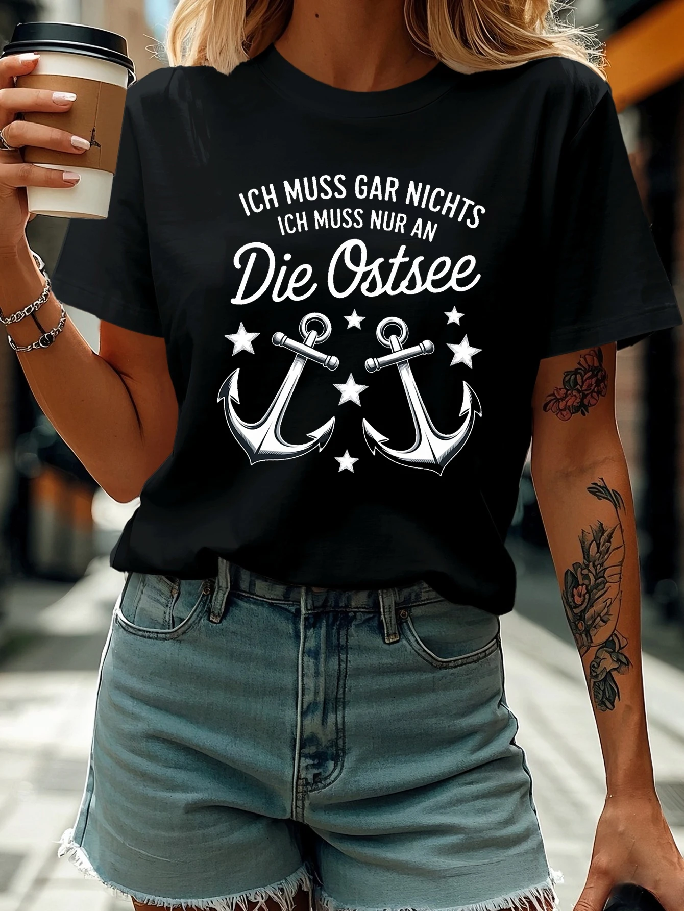 

Женская футболка с коротким рукавом ICH MUSS GAR NICHTS ICH MUSS NUR AN Die Ostsee Повседневный топ с немецким буквенным принтом на лето и весну