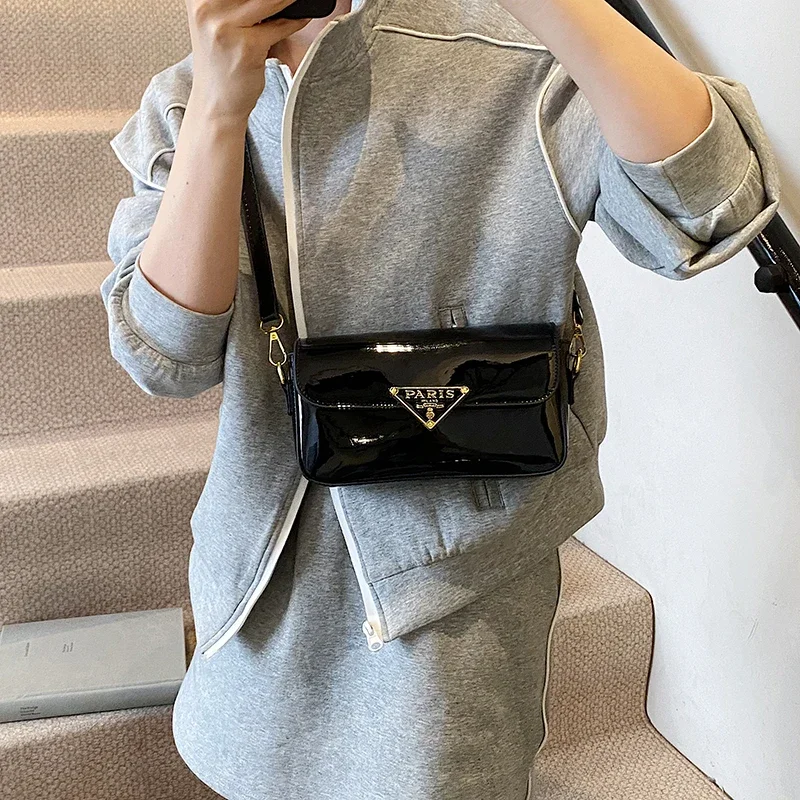 

Luxury Stylish Mini Clutch Bag Unique Fashionable Elegant Simple Design for Women Leisure Business Use Solid Color