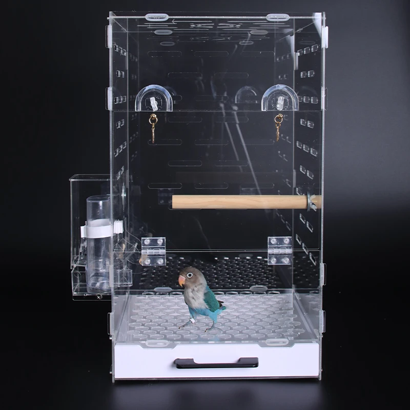 

Изготовленные на заказ большие прямоугольные прозрачные акриловые клетки для попугаев с дверцей для разведения и чашками для еды