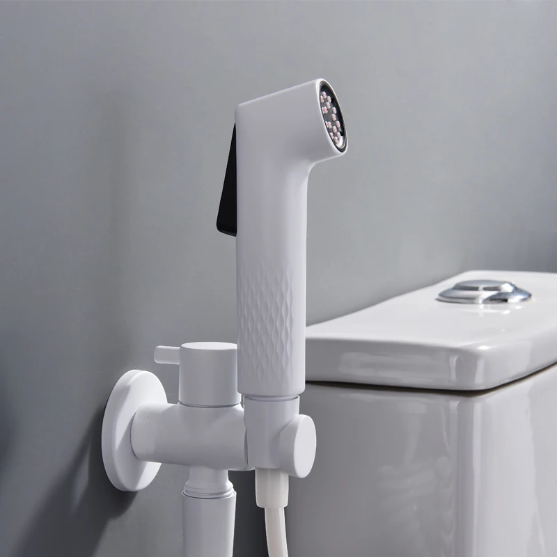 

Brass Handheld Toilet Bidet Sprayer Bath Accessories Black Bidet Faucet for Bathroom Sprayer Shower Head Self Cleaning White