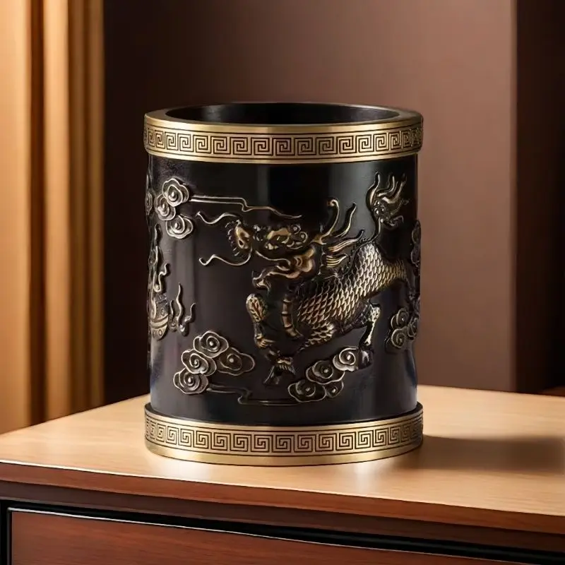 Pure copper pen holder, storage cylinder, office study ornament, relief retro high-end handicrafts