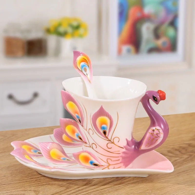 200ml Creative Peacock Enamel Porcelain Coffee Set Ceramic Milk Tea Cups and Saucers with Spoons Porcelain Bone Drinking Gifts.