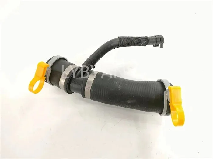 LR049990  Thermostat Water Outlet Hose C2Z28258 For LR4 Range Rove For Jaguar XKR XF XJR Rubber Heater Hose LR028136