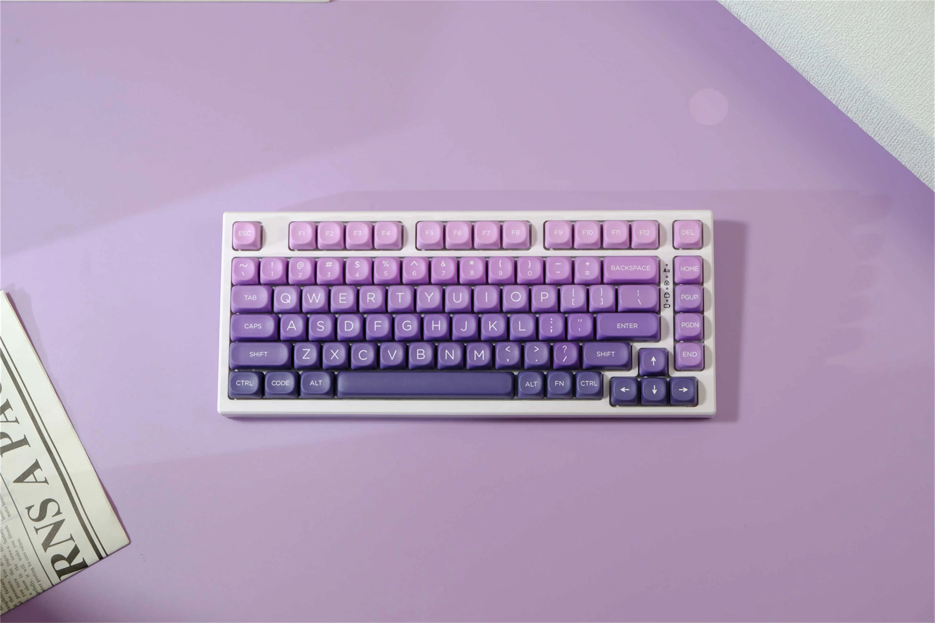 

Violet Keycaps 126 Keys PBT Material MOA Profile Wooting DYE-SUB Personalized For CHERRY MX Switch Mechanical Keyboard