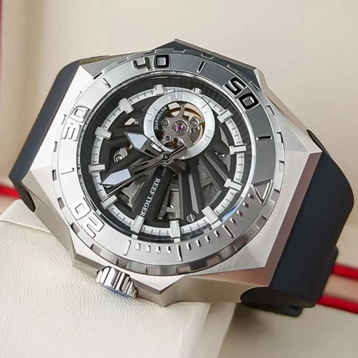 Reef Tiger Men Automatic Watch 47.5mm Mechanical Wristwatch Diver 10ATM Waterproof Luminous Sapphire Mirror Skeleton Dial
