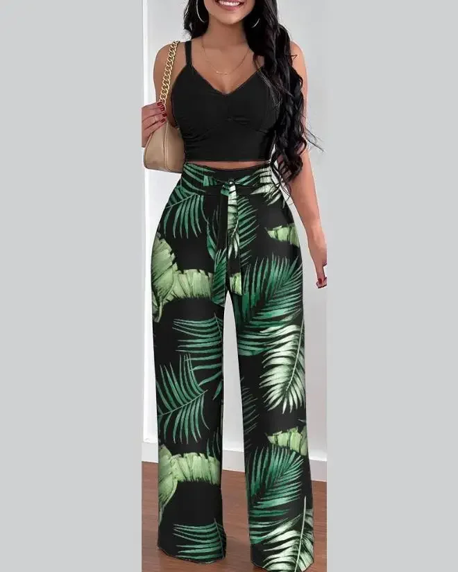 

Women's Vacation Suits 2024 Spring Summer Latest Chic V-Neck Tropical Print Shirred Crop Top & Tied Pocket High Waist Pants Set