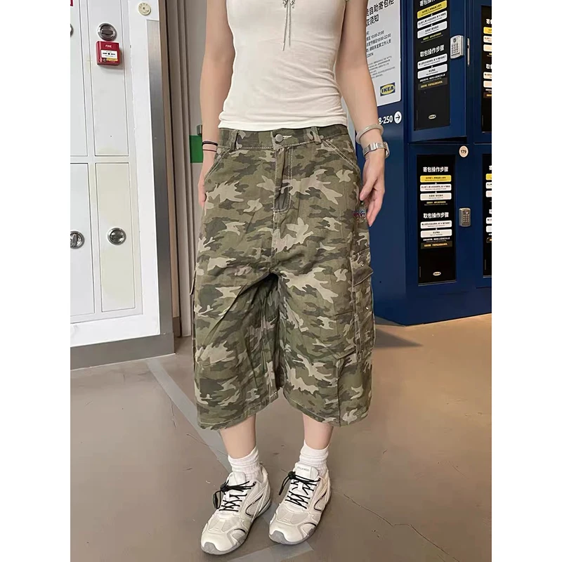 YIBASHU Women Camouflage Jeans Vintage Harajuku Y2k Baggy Calf Length Jean Pants Japanes 2000s Style Oversize Cargo Denim Shorts