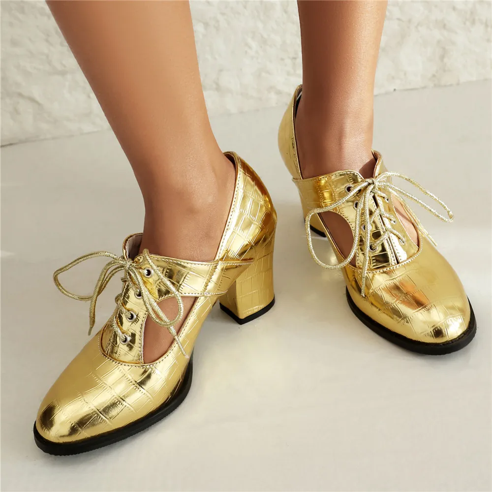 2024 New Women Hollow Breathable Pumps Shallow Brogue Ladies Vintage Oxford Shoes Lace-Up Chunky High Heels Female Gold Silver