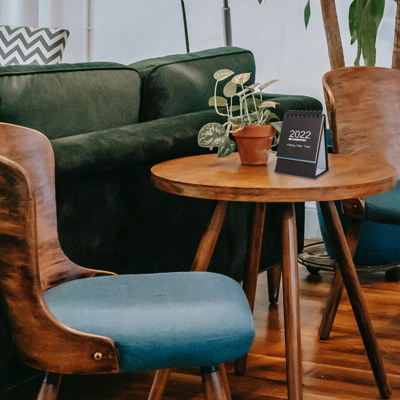 

1Pcs Mini Desk Calendar Clear Printing Exquisite 2022 Table Calendar Memo Schedule Plan Desktop Decor for Office Home