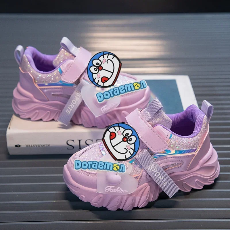 Scarpe sportive per bambini Scarpe da corsa per bambini per ragazzi Doraemon Primavera e autunno Scarpe da ginnastica antiscivolo con suola morbida Scarpe casual per ragazze