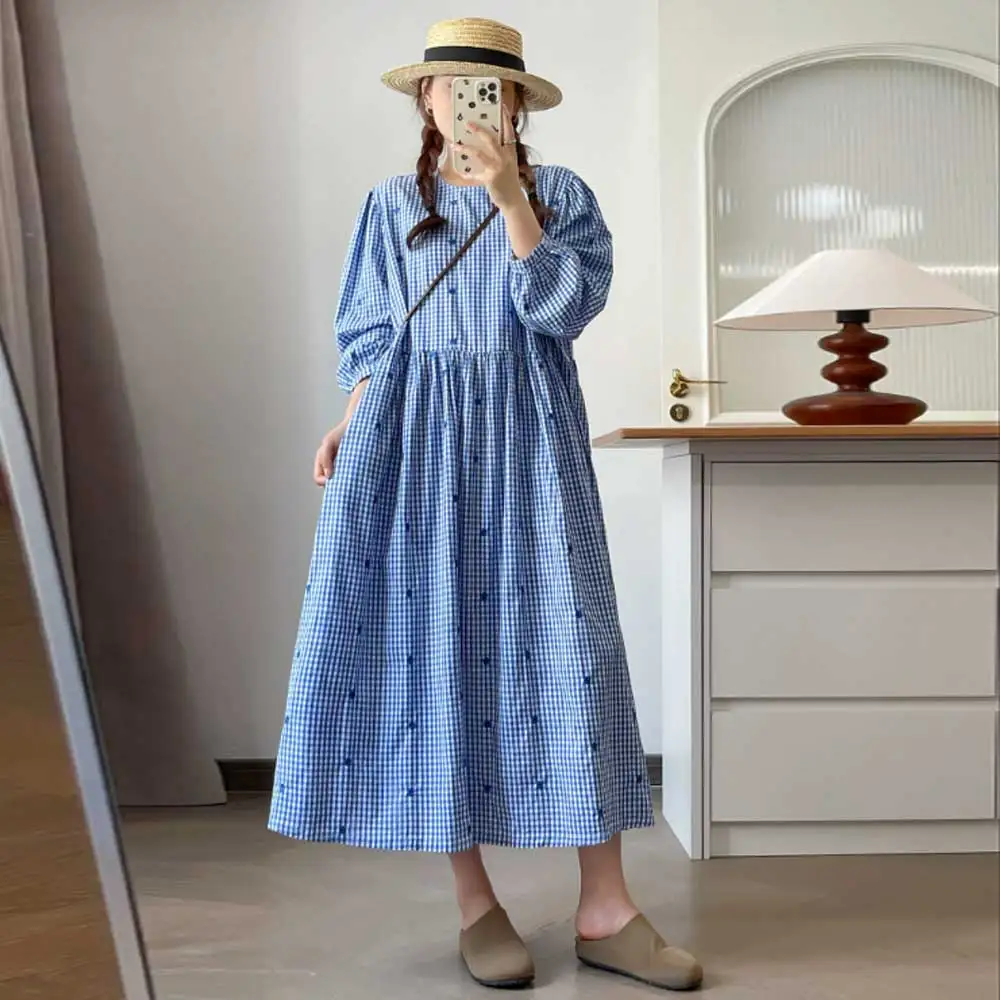 สาวญี่ปุ่น Mori Vintage ลายสก๊อตดอกไม้เย็บปักถักร้อยผ้าฝ้ายเสื้อผู้หญิงฤดูใบไม้ร่วงใหม่ O-คอยาวแขนยาวลําลองหลวมชุด Midi