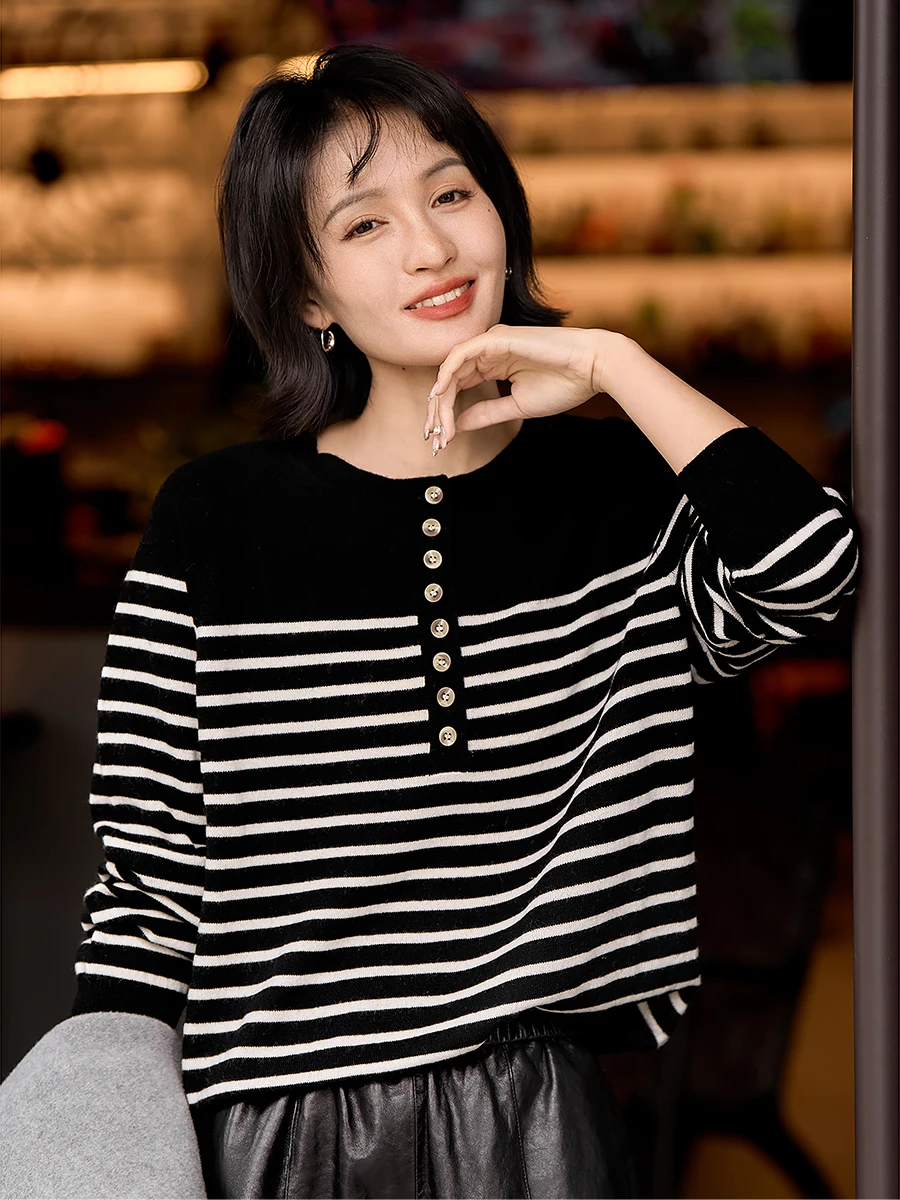 

Warm Knitted Woolen irt Striped Romantic Lazy Sle New Arrival Winter 2024 Women's Faion Casual Comfortable Neline