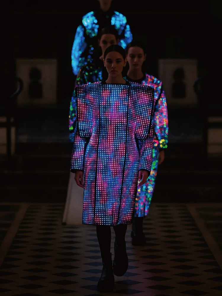 

Пленочный рекламный экран Рекламный щит Ковер Дисплей Прозрачный летающий экран Гибкое светодиодное одеяло