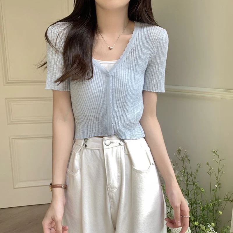 Summer Korean Women's Solid Color V-neck Short Sleeve Knitted Sunscreen Cardigan