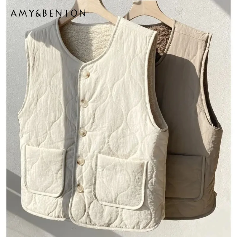 

Autumn And Winter New Quilted Lamb Wool Vest Coat Ladies Warm Large Pocket Vests Women's Practical Double-Sided Design Waistcoat