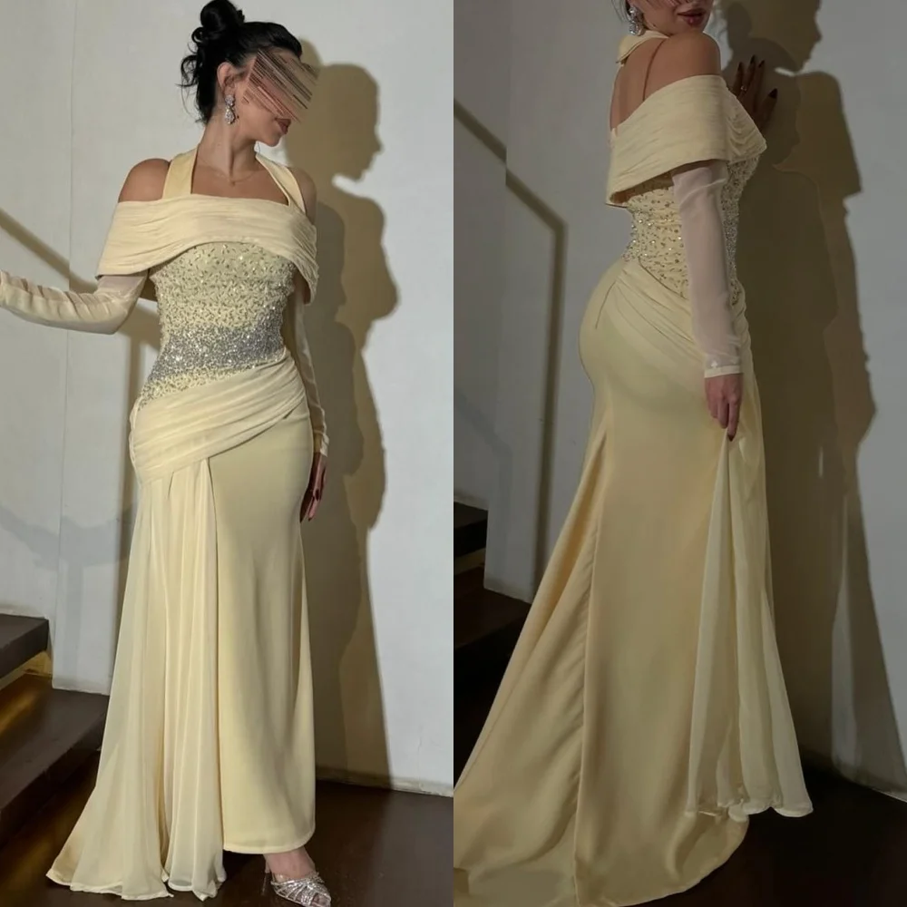 

Индивидуальные блестящие замысловатые трикотажные плиссированные бисером и блестками, прямые платья миди с лямкой на шее, платья для особых случаев на заказ, высокое качество