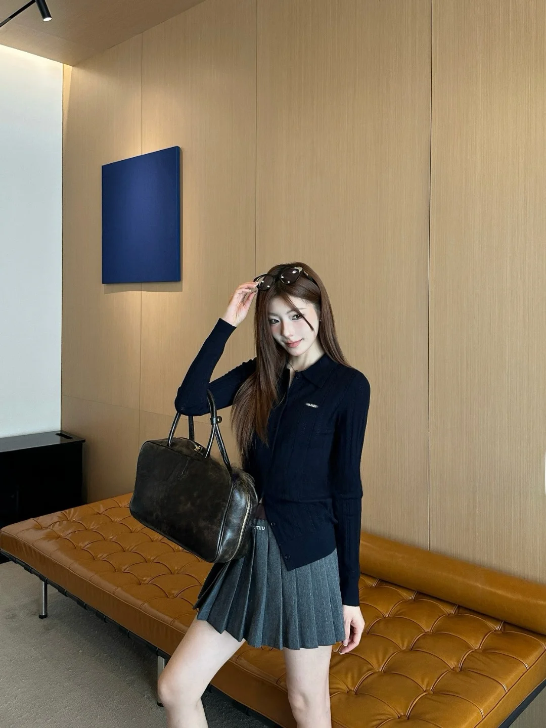 

French Sle Slim Fit Long Sve Knitted Cardigan Women's Pure Color Embroidery Sweater Turn down Collar Button up Open Front