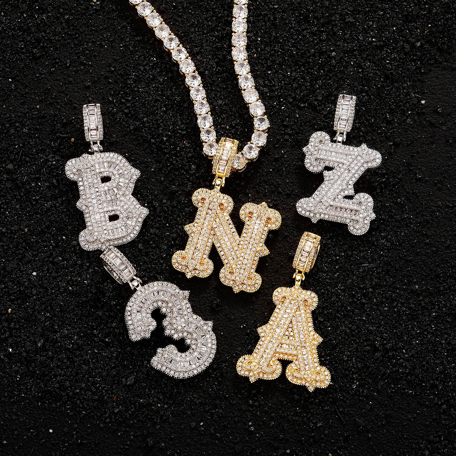 アイスアウト ヴィンテージフォント 26文字 A-Z アルフ - Vintage Fashion Font のレビューと価格